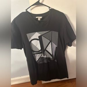 Calvin Klein Vneck black tshirt